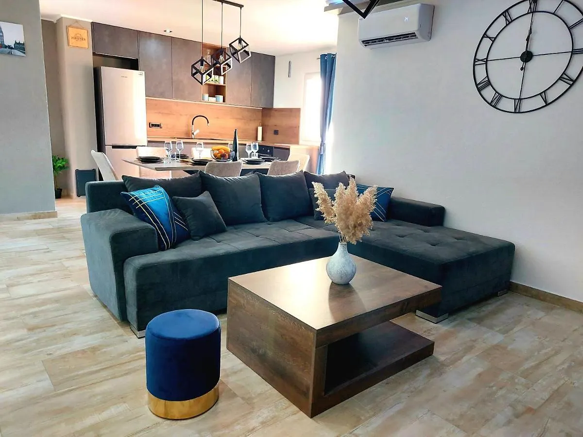 Brand New Apartment 