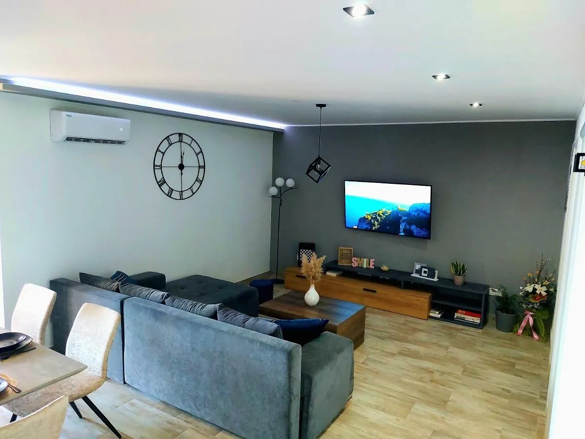 Brand New Apartment 