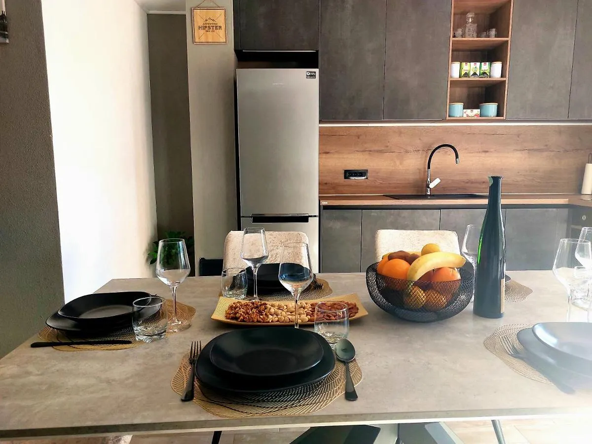Brand New Apartment 