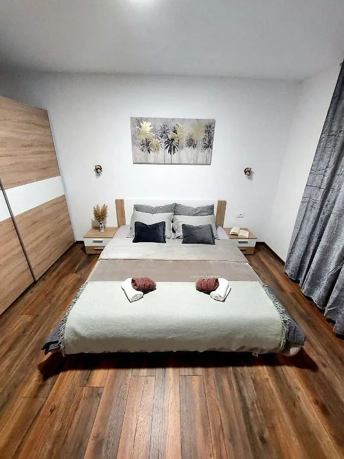 Brand New Apartment 