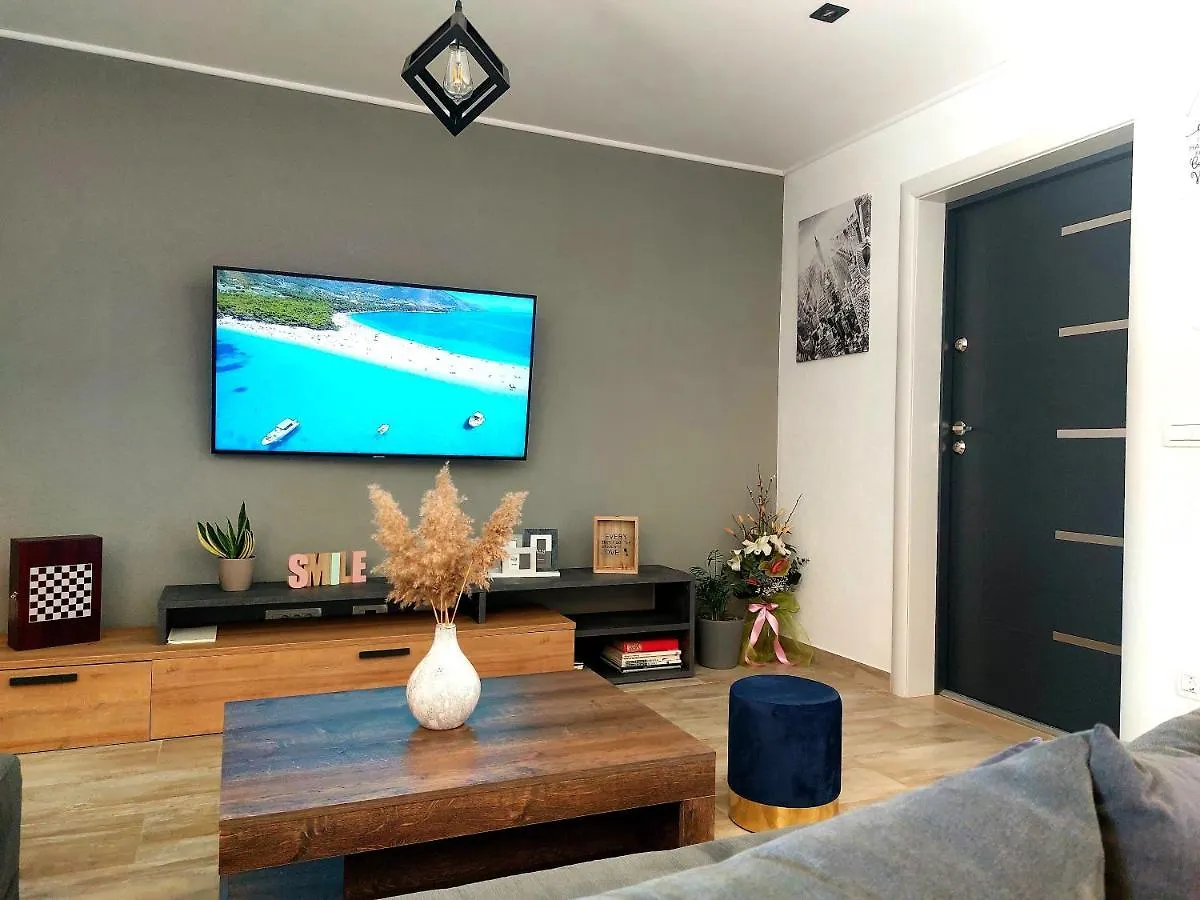 Brand New Apartment 