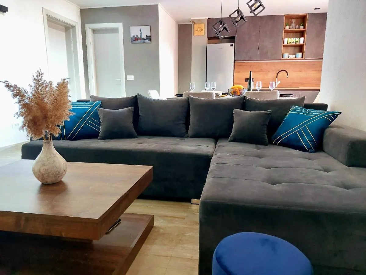 Brand New Apartment 