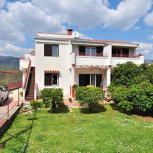 Apartment Zizic, Kastela
